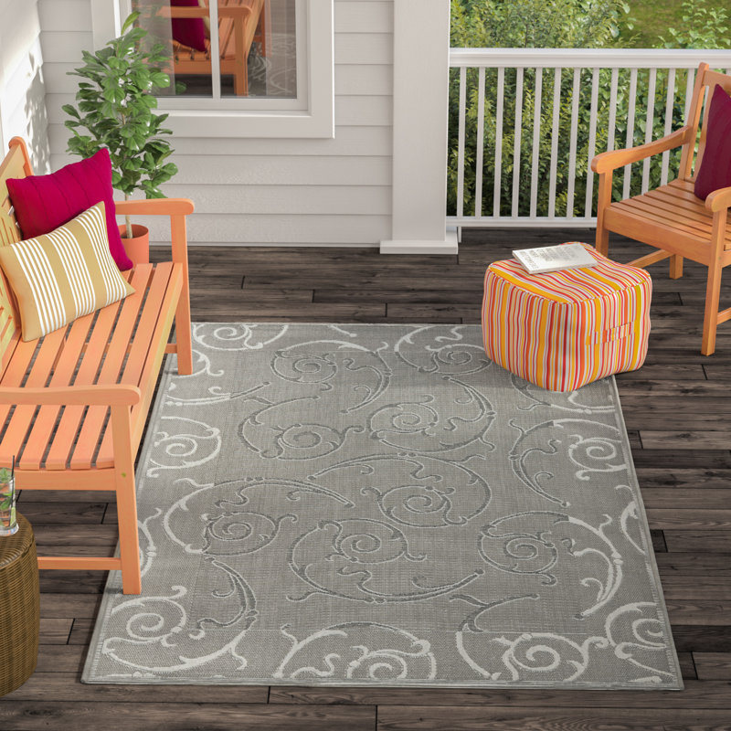 Arneshia Geometric Black/Gray Area Indoor/Outdoor Area Rug, Rectangle 4' x 5'7"