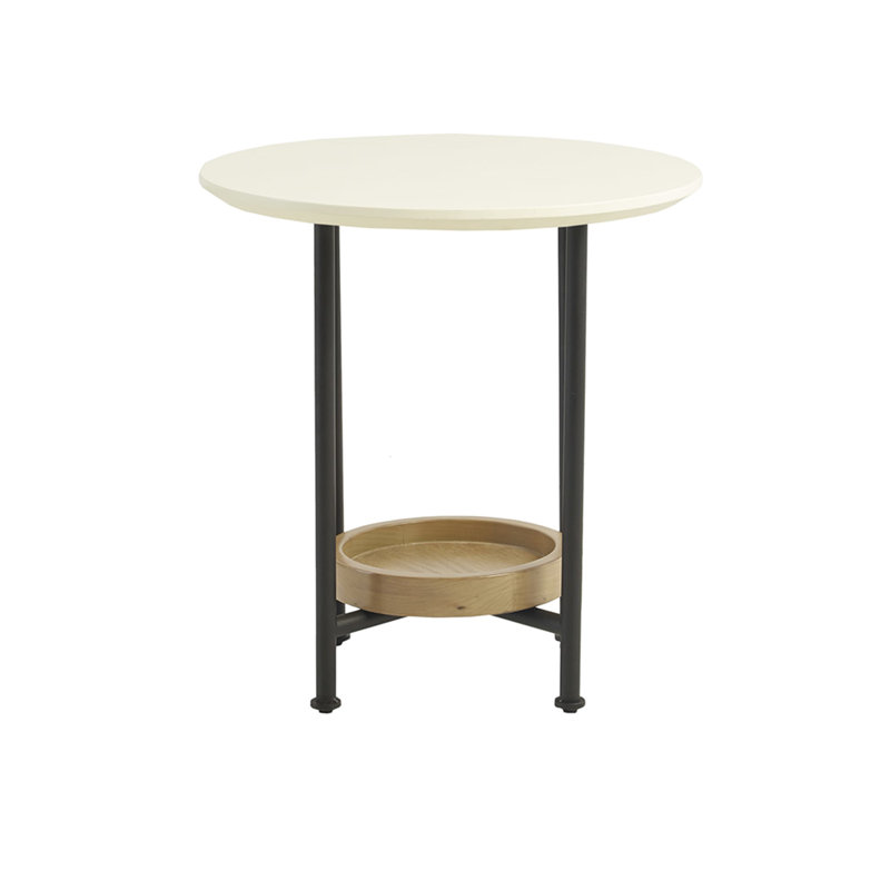Table de bout ovale à la mode avec section blanche et tablette naturelle sur avion moderne en métal
