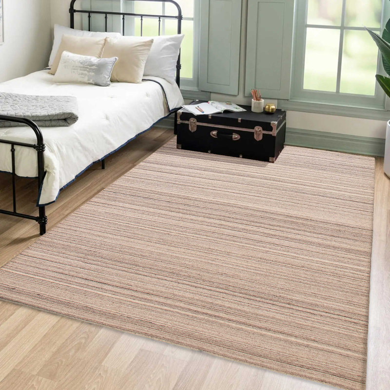 Tapis unique gris unique de 5 pi 8 po x 7 pi 10 po Kashkuli Gabbeh
