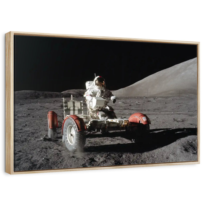 Atterrissage lunaire Apollo 17, Cadre flottant en bois naturel, 31 po x 21 po