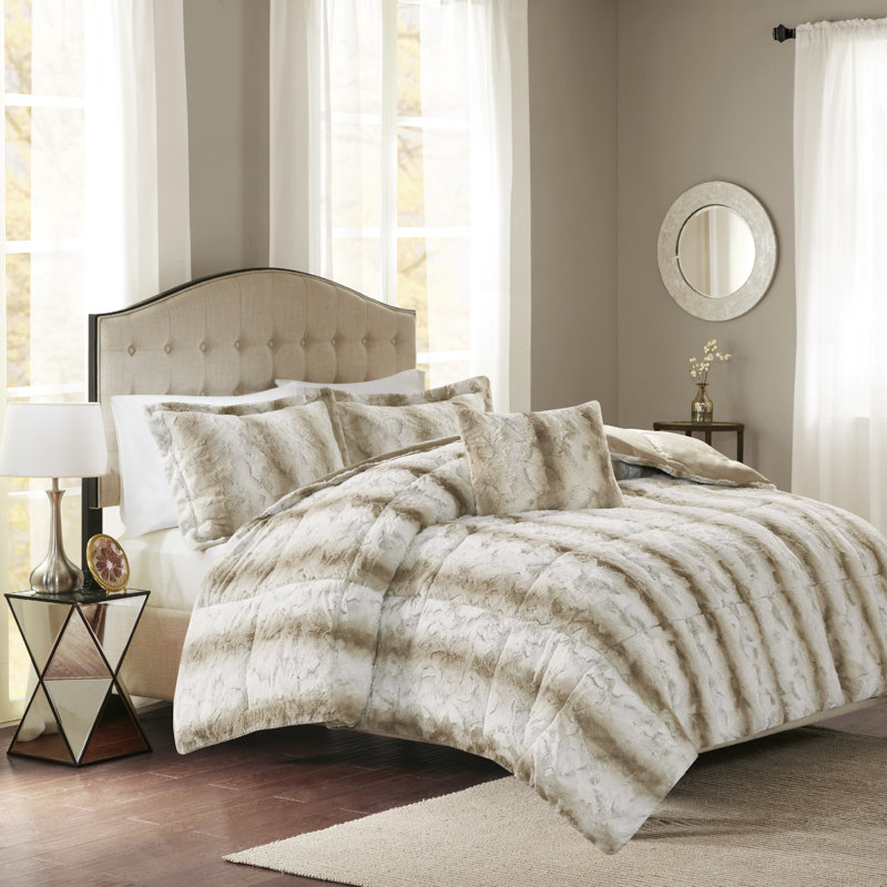 Ensemble d'édredon en fausse fourrure Zuri, Édredon très grand + 2 taies décoratives + 1 co, Sable
