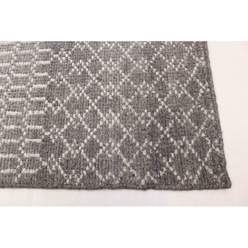 Tapis gris Tangier 5 pi 3 po x 7 pi 7 po