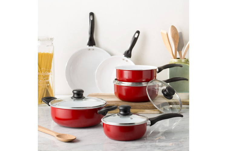 The Best Pots & Pans Sets To Make Cooking Fun