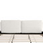 Lit plateforme tapissier-386094843