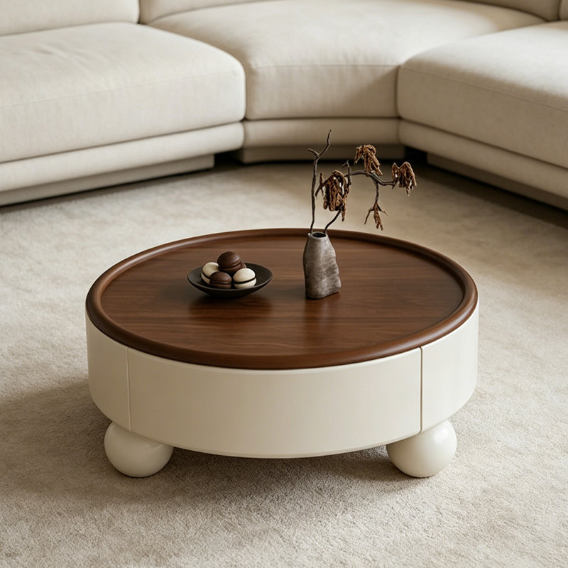 Table basse ronde de style médiéval