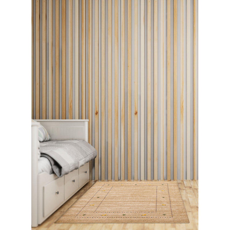 Tapis brun clair Kashkuli Gabbeh 4 pi 1 po x 5 pi 8 po