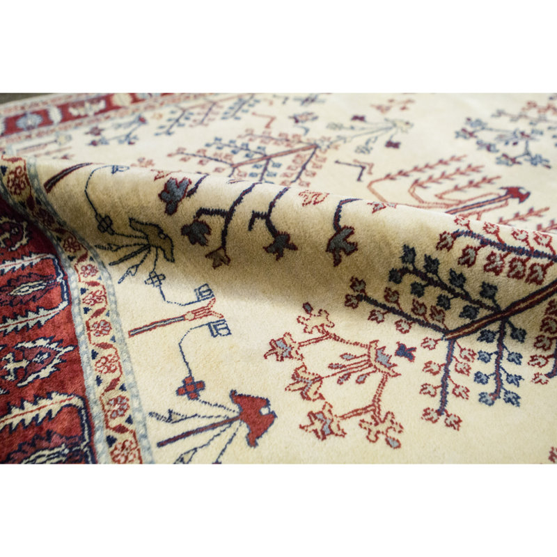 Tapis beige noué à la main de haute qualité