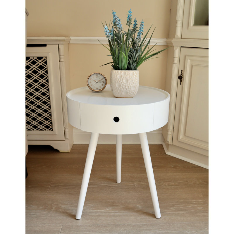 Yazzie 45cm W Solid + Manufactured Wood Bedside Table
