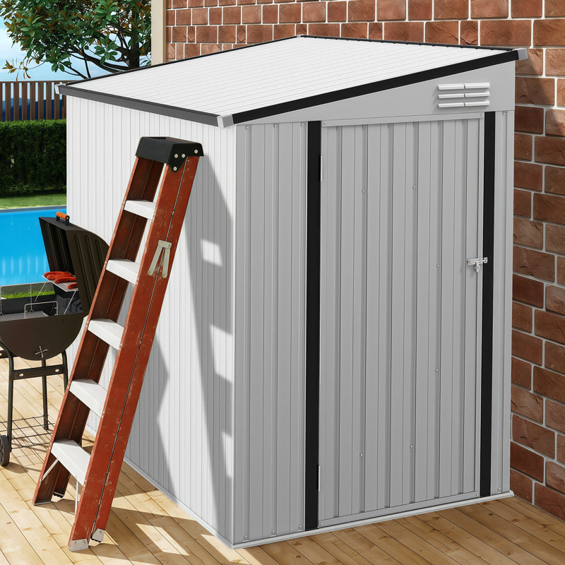 4 pi L 6 pi. D Abri de rangement extérieur en métal, design Lean-To, portes verrouillables et évents d'aération pour la pelouse et le patio, blanc (24 pieds carrés)