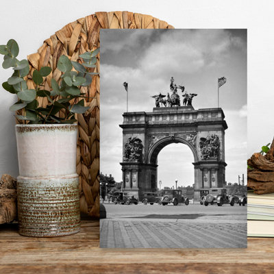 1920S The Sailors And Soldiers Arch In Grand Army Plaza Brooklyn New York Usa Classic Retro Vintage City Wall Art
