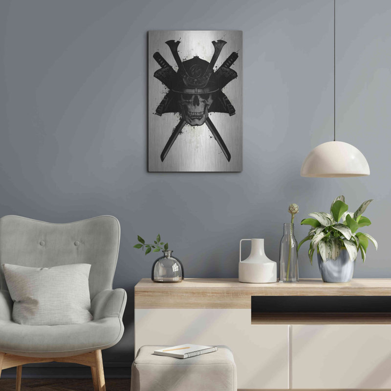 Art mural en métal «Samurai Skull» par Nicklas Gustafsson, H 24 po x l 16 po