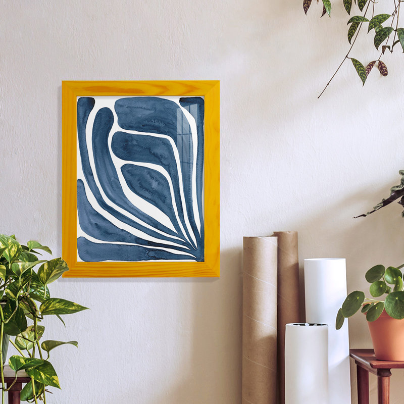 «Blue Stylized Leaf I», impression sur papier, H 11 po x l 9 po x P 1 po, Jaune