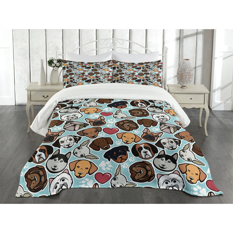 King Size Multicolor Quilted Dog Lover Bedspread Set