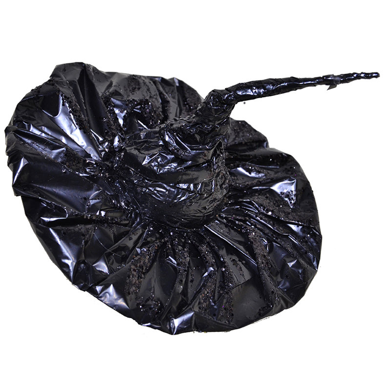 Sculpture hat de la plie unique, Noir
