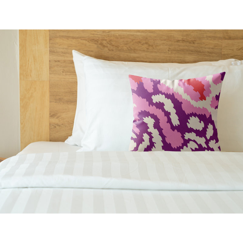 Coussin intérieur en faux suède Misio, 16 po x 16 po, Lueur d'orchidée