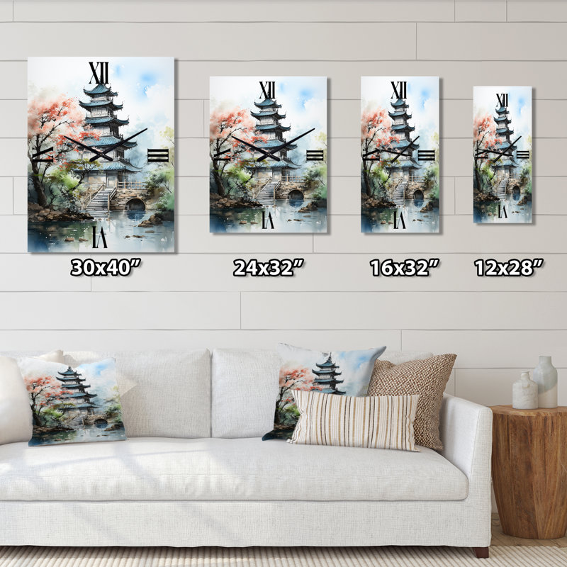 Asian Art Serene Pagoda III - Horloge murale asiatique, H 32 po x l 16 po x P 1 po