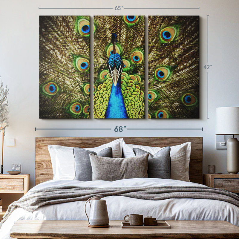 «Fierce Blue Peacock Wall Art» sur toile, H 42 po x l 65 po x P 1,25 po