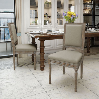 Chaise en tissu