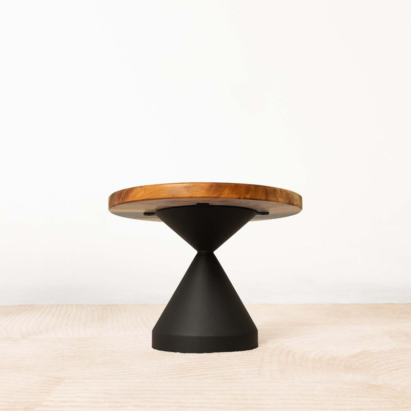 Round Epoxy Resin Coffee Table 23" Diameter, 16" H x 23" L x 23" W