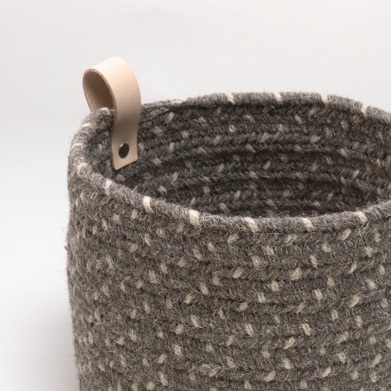 Panier en rotin, Gris foncé