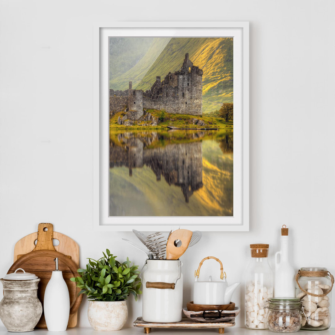 Gerahmtes Papierbild Kilchurn Castle in Schottland