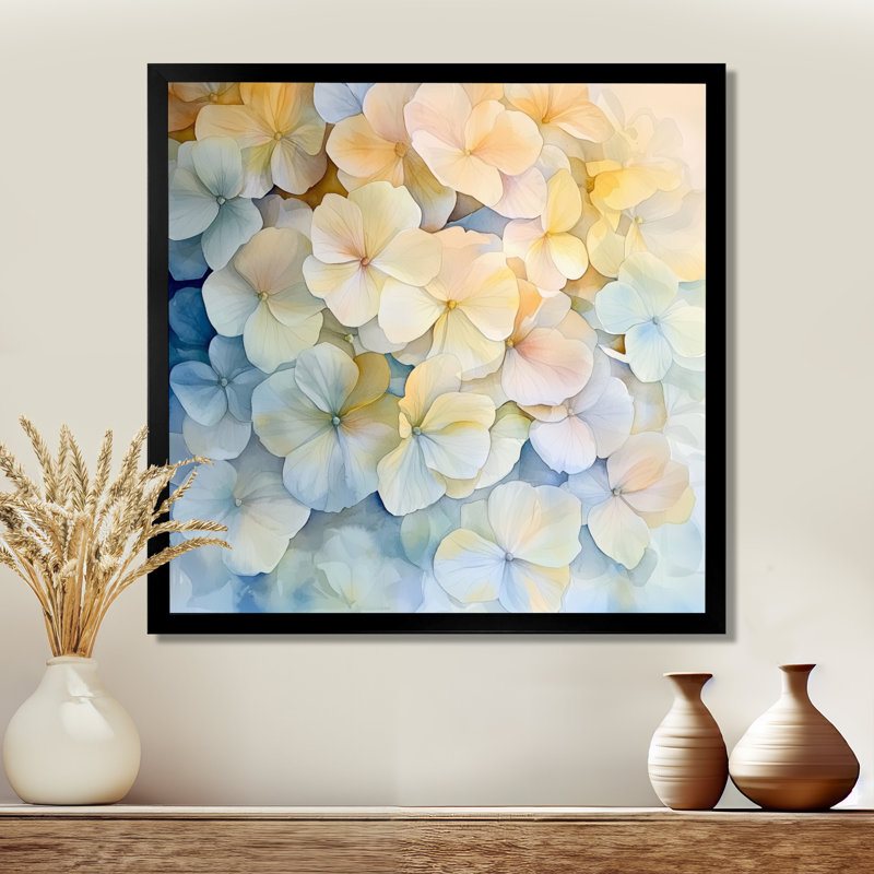 «Hydrangea In Soft Focus Of Summer II», art mural sur toile Hydrangea, Reproduction encadrée d'une seule photo