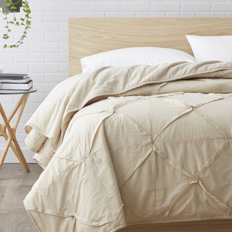 Carrington Rustic Cotton Quilt, Twin Quilt, Stone