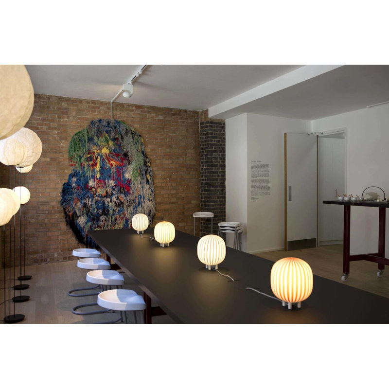 Filigrana Light, T2 Cylinder 220, Universal Voltage, Dimmable, Black