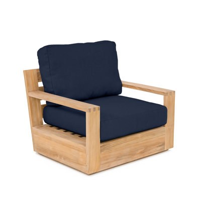 Caldas Outdoor Lounge Chair
