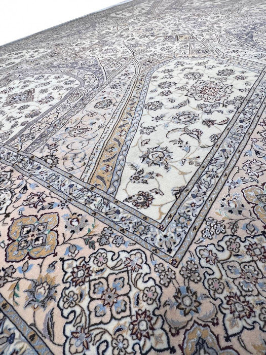 Tapis unique en laine et en soie 11 pi 09 po x 8 pi 05 po