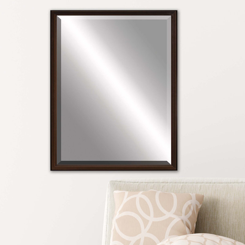 Miroir décoratif biseauté traditionnel Silkeborg, 43 po x 33 po