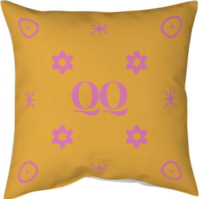 Coussin en polyester filé personnalisable 2 caractères de luxe Q Khieu Luxury