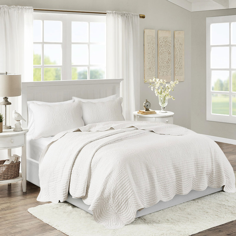 Courtepointe réversible 3 pièces double / grand, conception à bords festonnés, microfibre douce, rembourrage 90% coton, facile à nettoyer, blanc, taille champêtre captivante, avec bords, housse en microfibre, pour laver, chalet