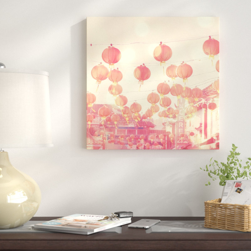 « chinatown », impression sur toile, H 18 po x l 18 po x P 1,5 po, Toile tendue, Pas de tapis