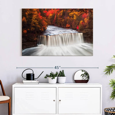 Alvord Tahquamenon Falls en automne