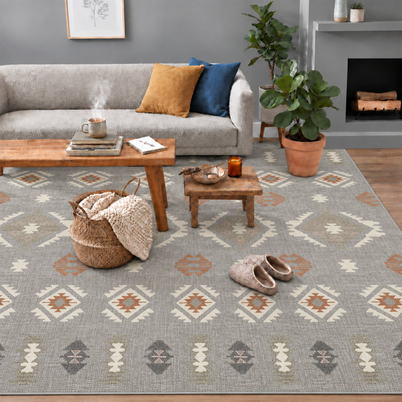 NOVA Ruby Greek Key Machine Tufted Area Rug, Rectangle  60 x 110 cm