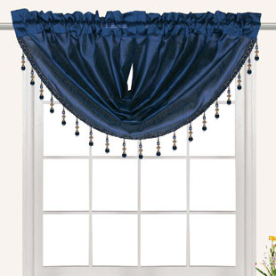 Pointed Window Valance