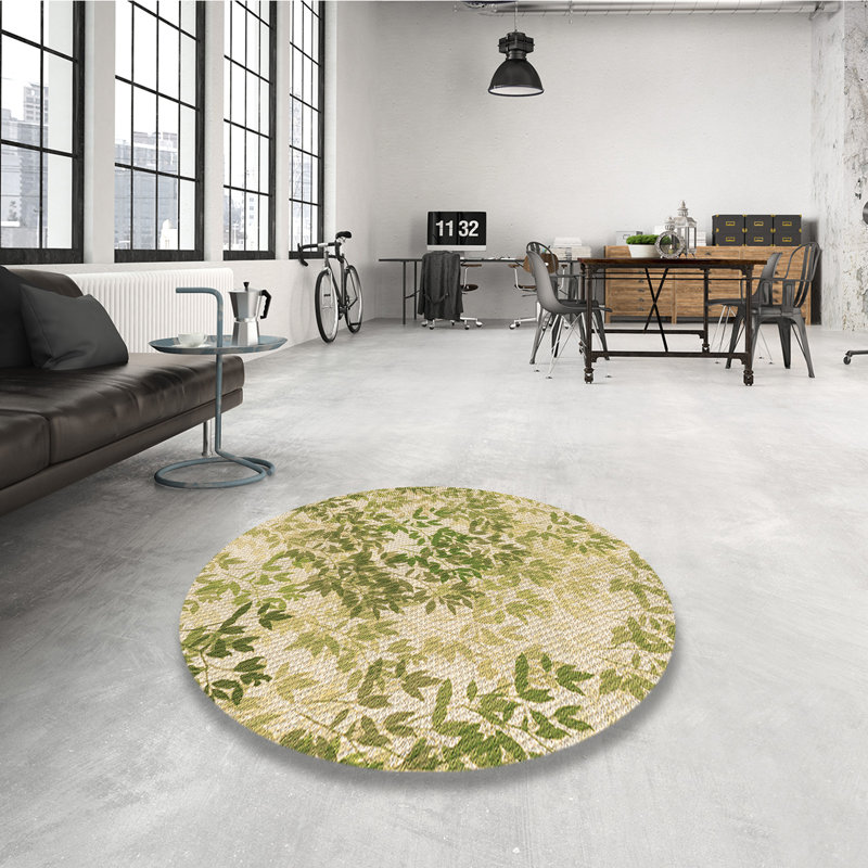 Performance Wool Floral Indoor Rug, Round 5'