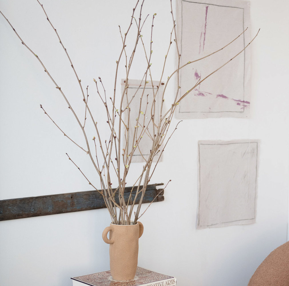 Parina 9'' Ceramic Table Vase