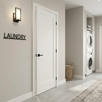 Porte intérieure pré-suspendue à gauche 28 po x 80 po avec ensemble de poignées démontables et charnières noires mates, porte intérieure à panneau creux de style shaker à 1 panneau avec alésage et découpe de charnière pour salle de bain, garde-manger, porte intérieure de buanderie