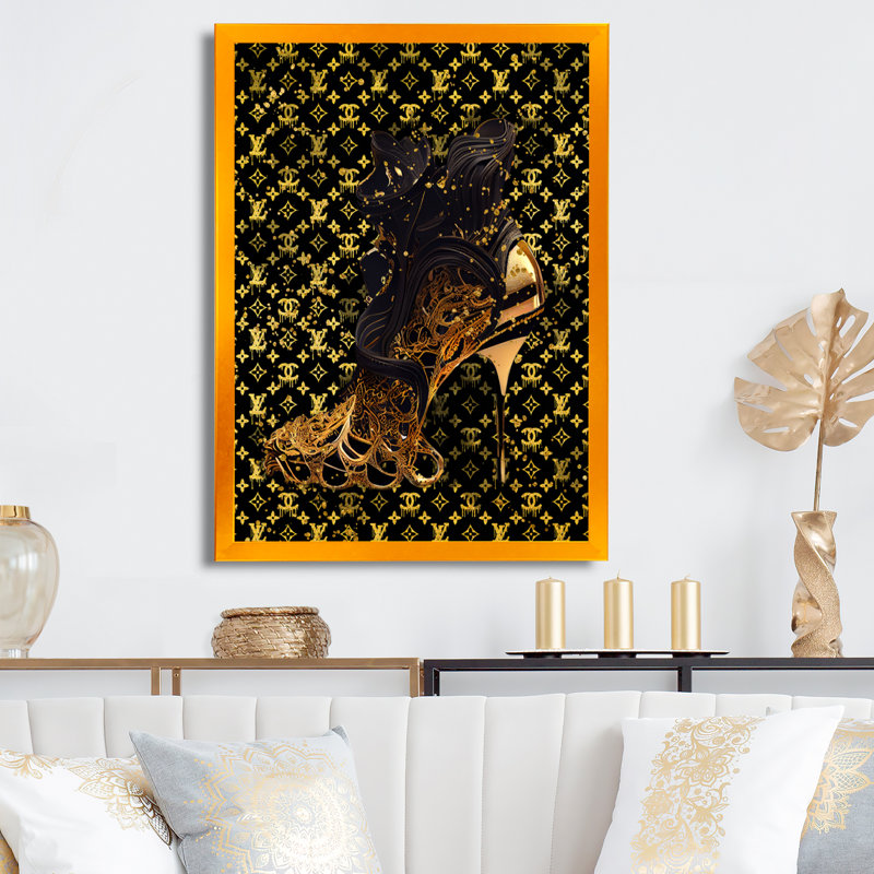 Luxury Brand Stiletto Design - reproduction sur toile, Impression dorée sur toile encadrée, H 40 po x l 30 po x P 1,5 po
