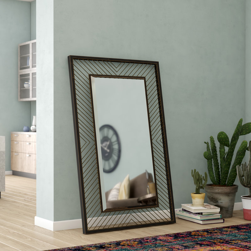 Miroir décoratif à chevrons