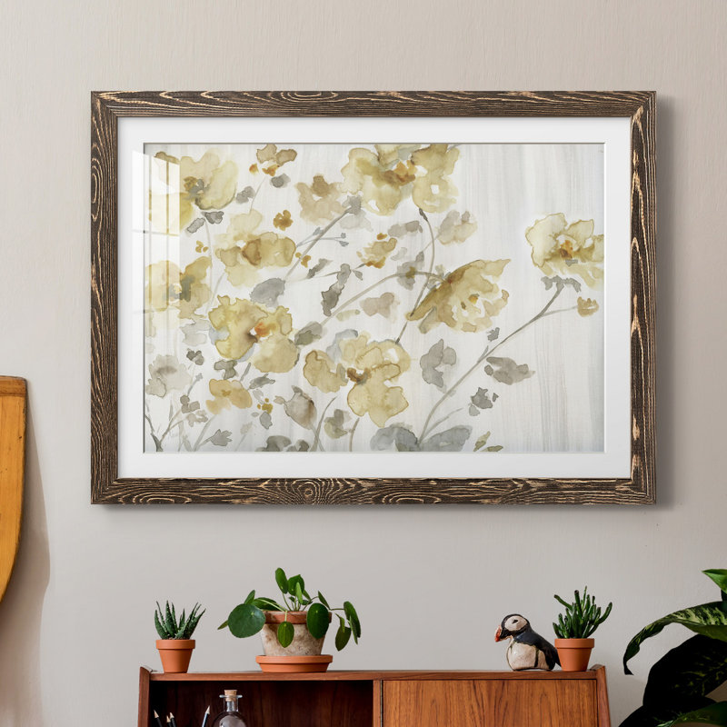 «Blooming Neutral» par J Paul, reproduction d'art sur papier encadrée, Noyer, H 31 po x l 44 po x P 1 po