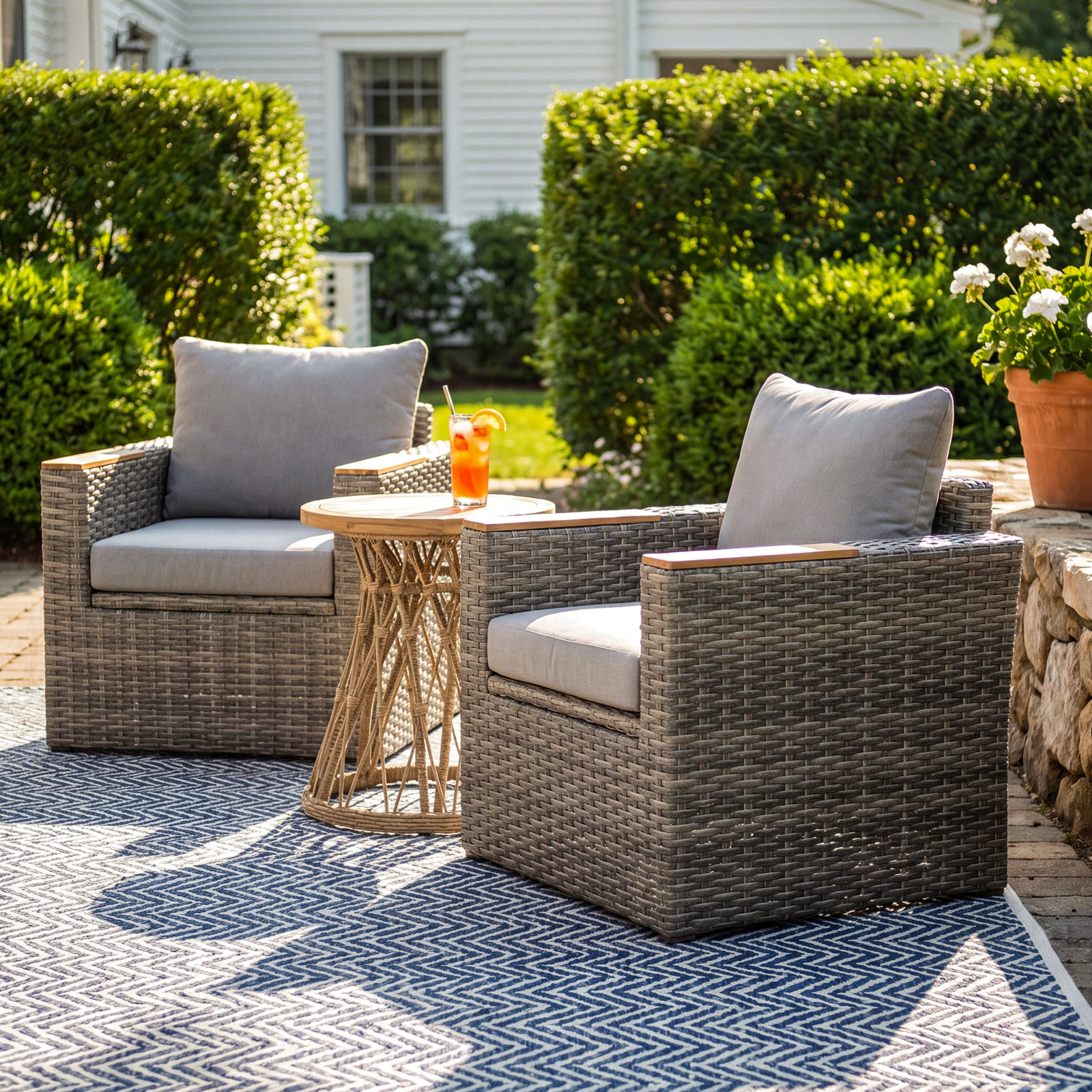 Genesis Premium All-Weather Wicker Outdoor Lounge Chair