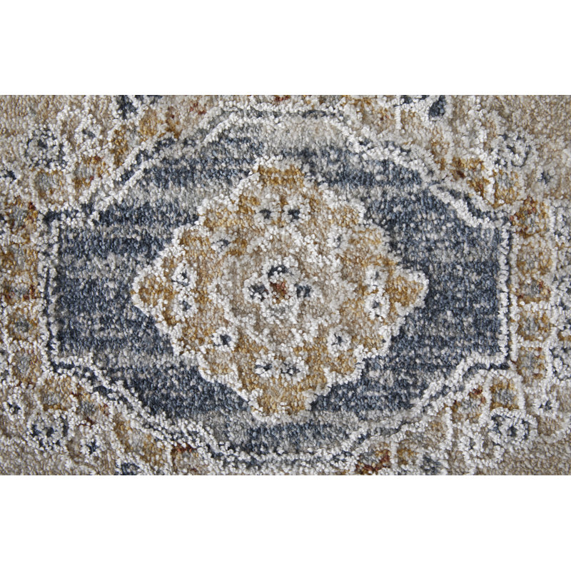 Maximiano Oriental Indoor Rug, Runner 2'6" x 7'3"