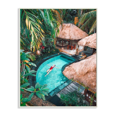 «Femelle dans une piscine tropicale, forêt de tigres» par Ziwei Li - impression