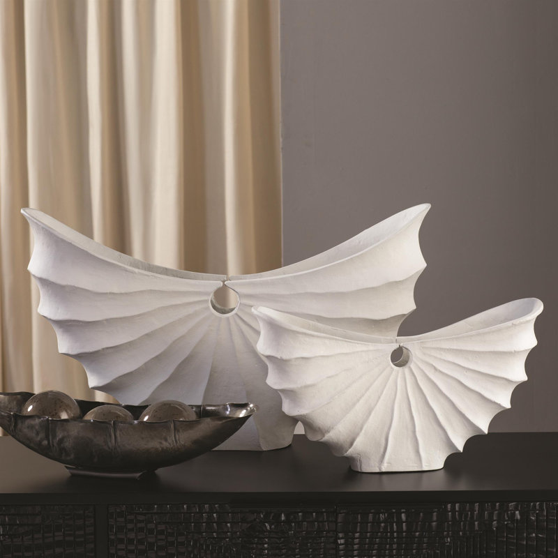 Atlantis Centerpiece-Matte White, 10.5" H x 5" W x 18.5" D