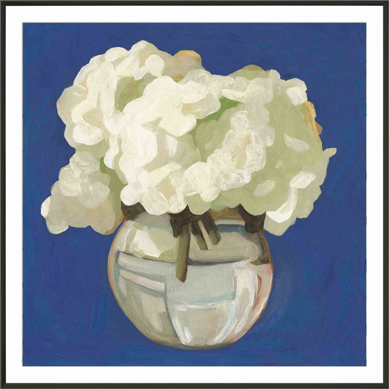 «White Hydrangeas I» par Emma Scarvey - peinture encadrée, Noir, H 20 po x l 30 po