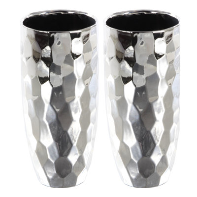 Ensemble de vases de table en grès