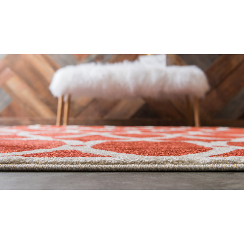 Tapis géométrique rouge / beige Molly, Rectangle 5 pi 1 po x 8 pi